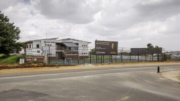Johannesburg Property Investment Office Educational Tandanani East & West (20)